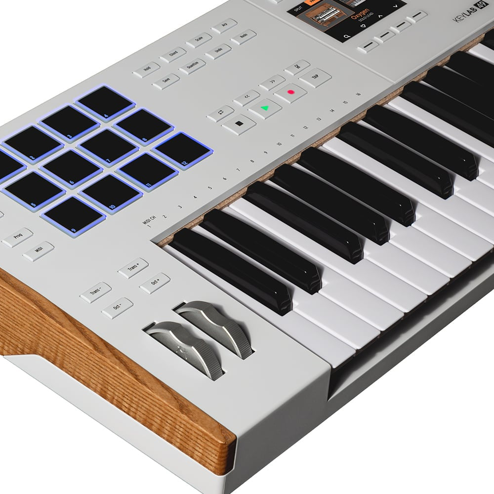 Teclado Controlador Midi Arturia Keylab Essential 61 - Mk3