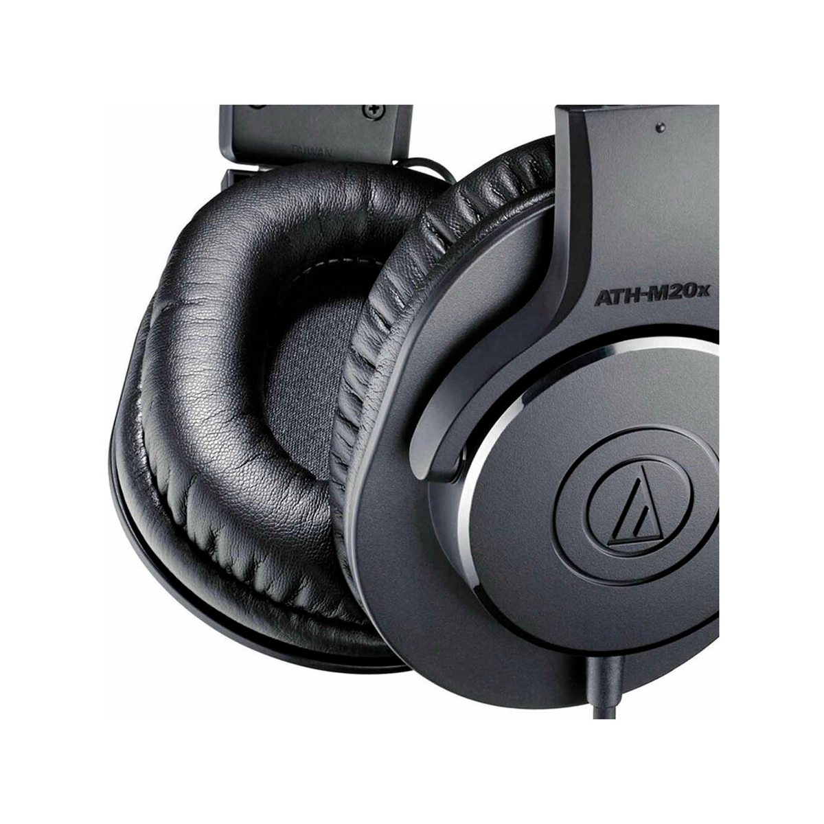 Audífonos de Monitoreo Profesional ATH-M20x Audio-Technica