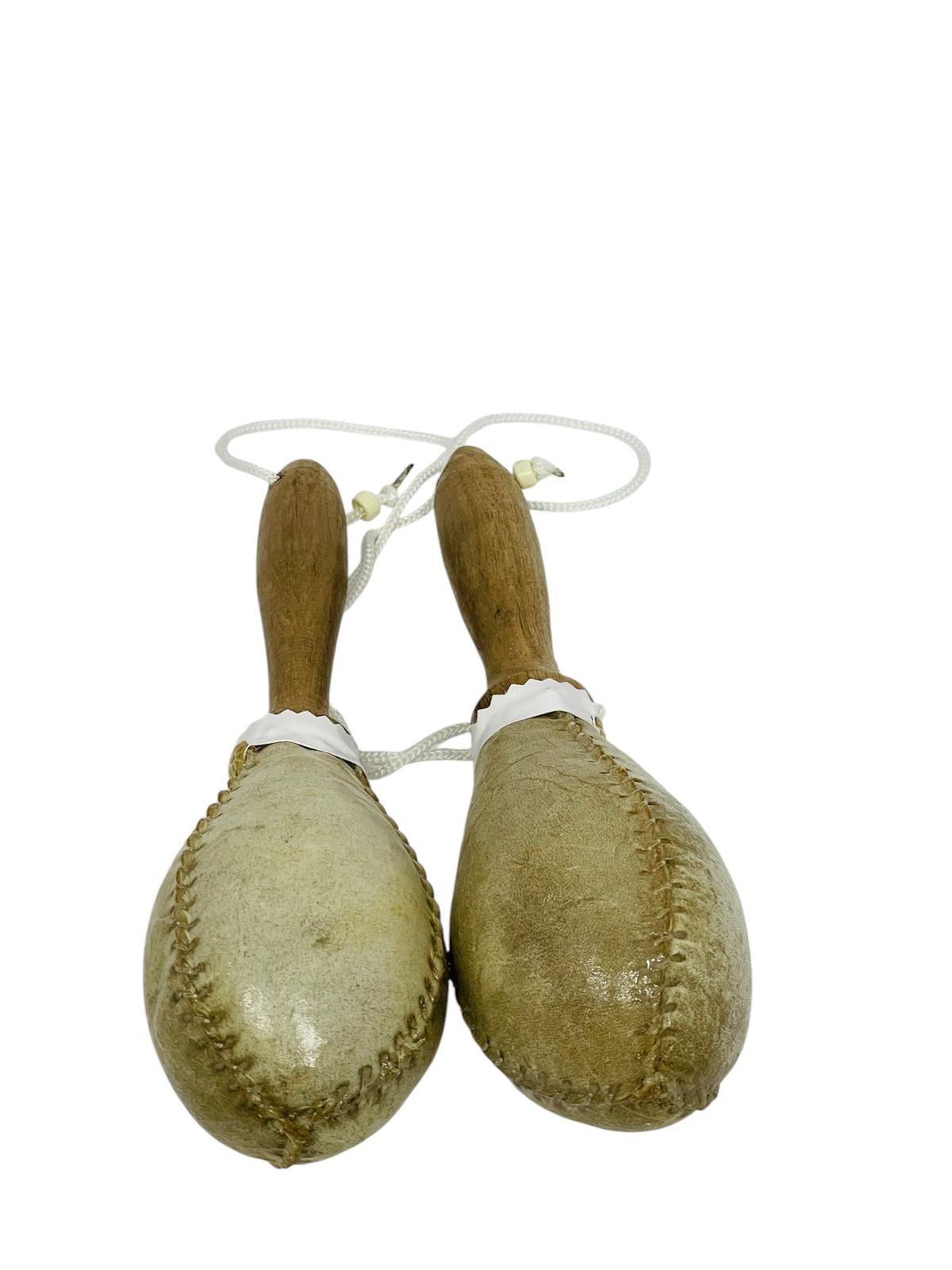 Par De Maracas En Cuero #3 - Natural