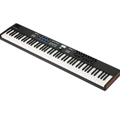 Controlador Arturia Keylab Essential Mk3 88 Teclas