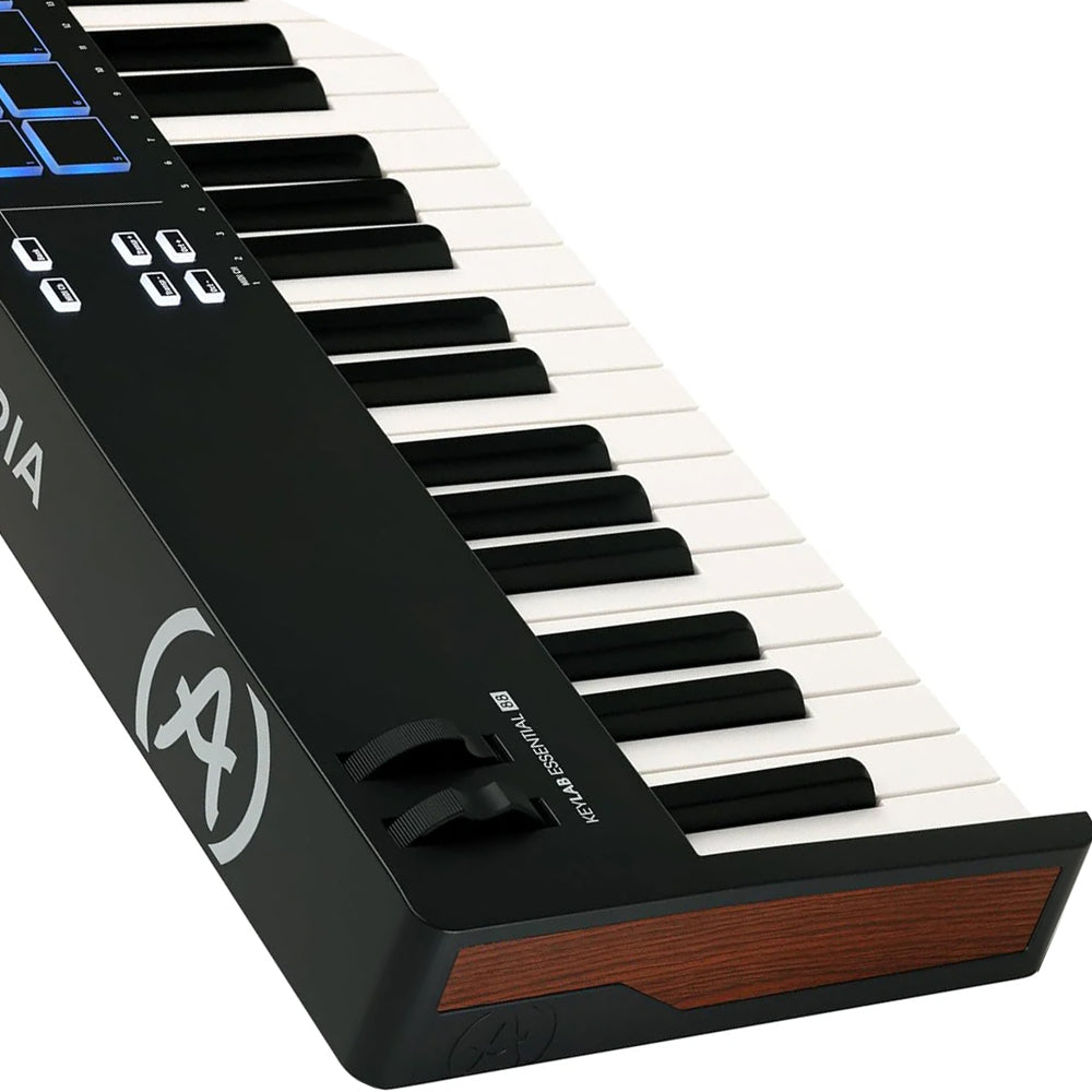 Controlador Arturia Keylab Essential Mk3 88 Teclas